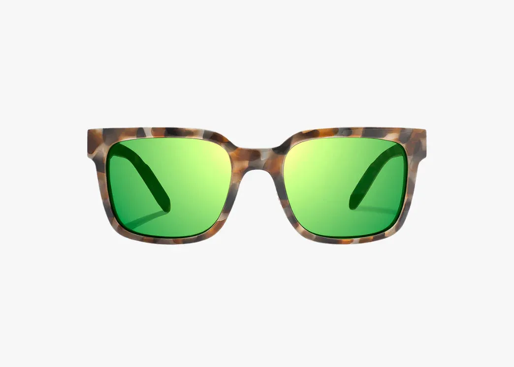 Paila Milk Tort Gloss / Green Mirror Polycarbonate