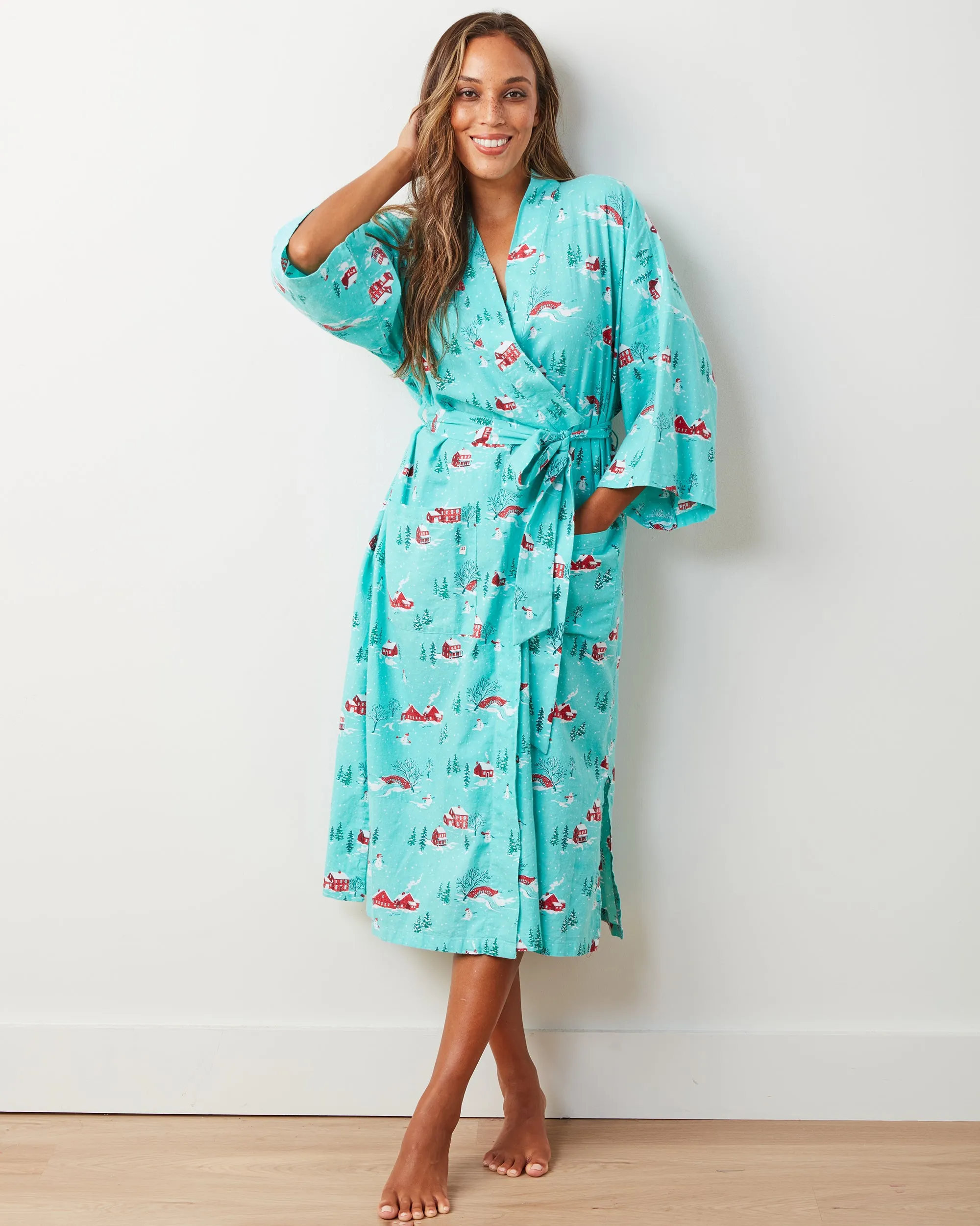 Winter Wonderland - Lightweight Flannel Robe - Snow Day
